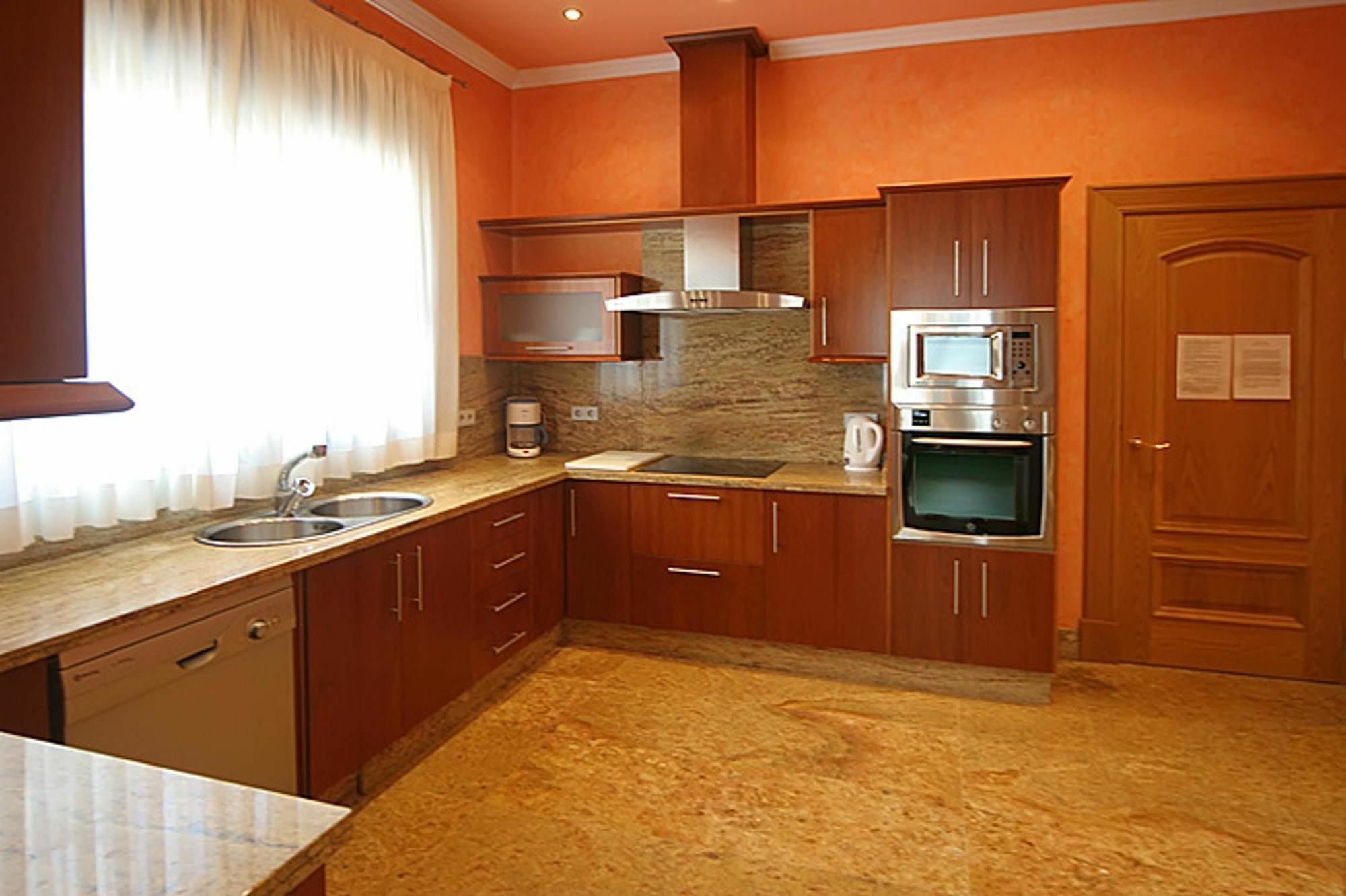 Villa With 4 Bedrooms In Las Lagunas De Mijas, With Wonderful Mountain Exterior foto