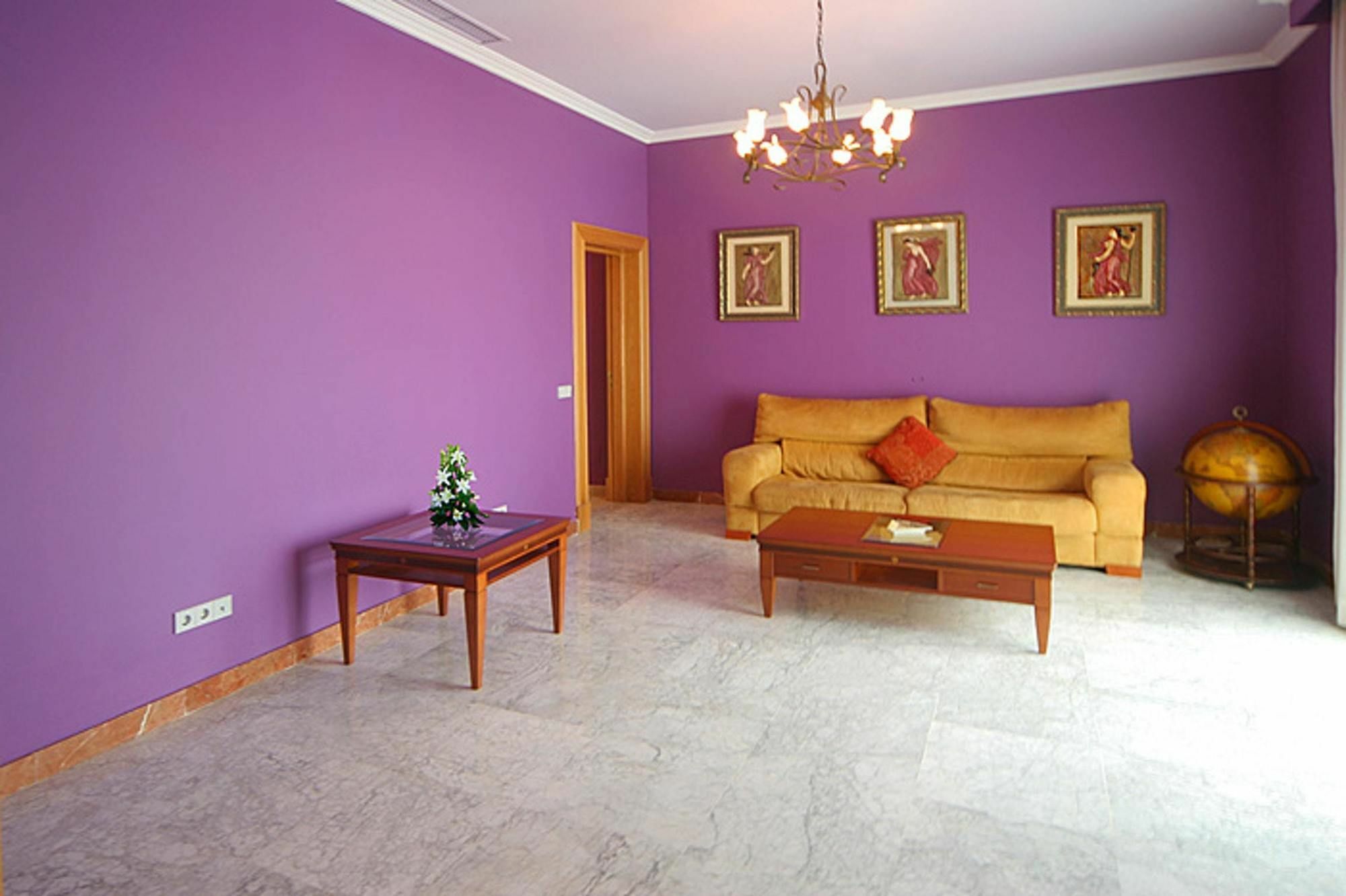 Villa With 4 Bedrooms In Las Lagunas De Mijas, With Wonderful Mountain Exterior foto